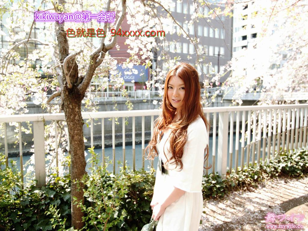 新山 友香 Tomoka Niiyama夏川旬-01[26P]