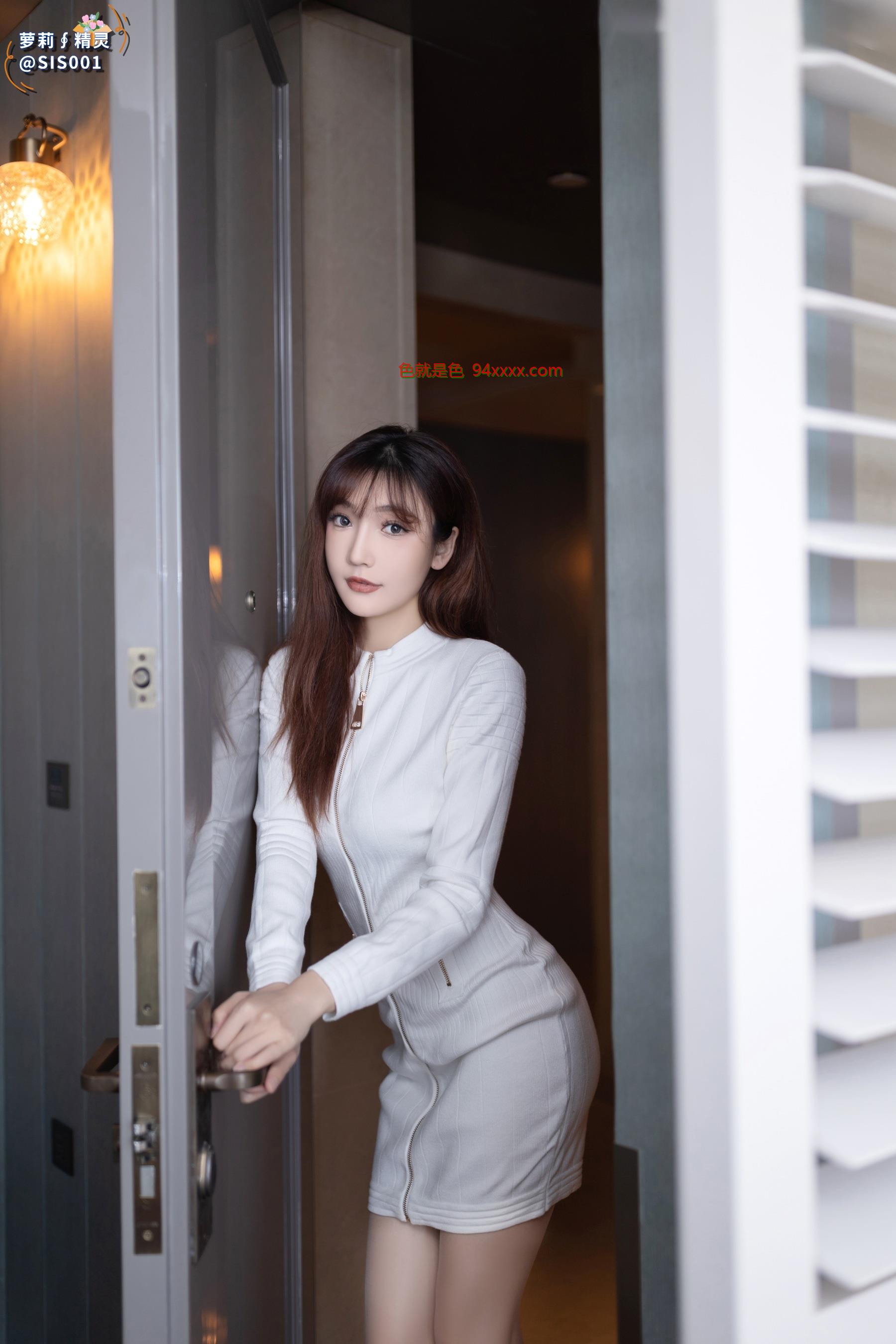 陆萱萱主人的调教[88P]