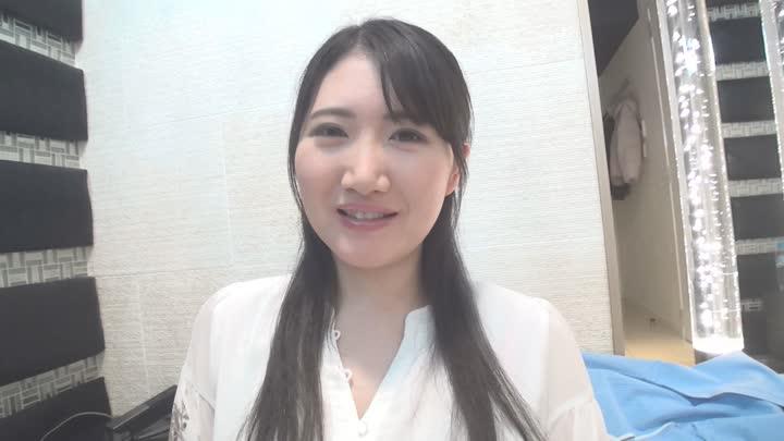 FC23186492 美人巨乳デパートガール人妻に生中出し「普段は化粧品売り场にいます。旦那の事は好きですけど倦怠期ですね」パイズリ＋アナル舐め　しっとり new