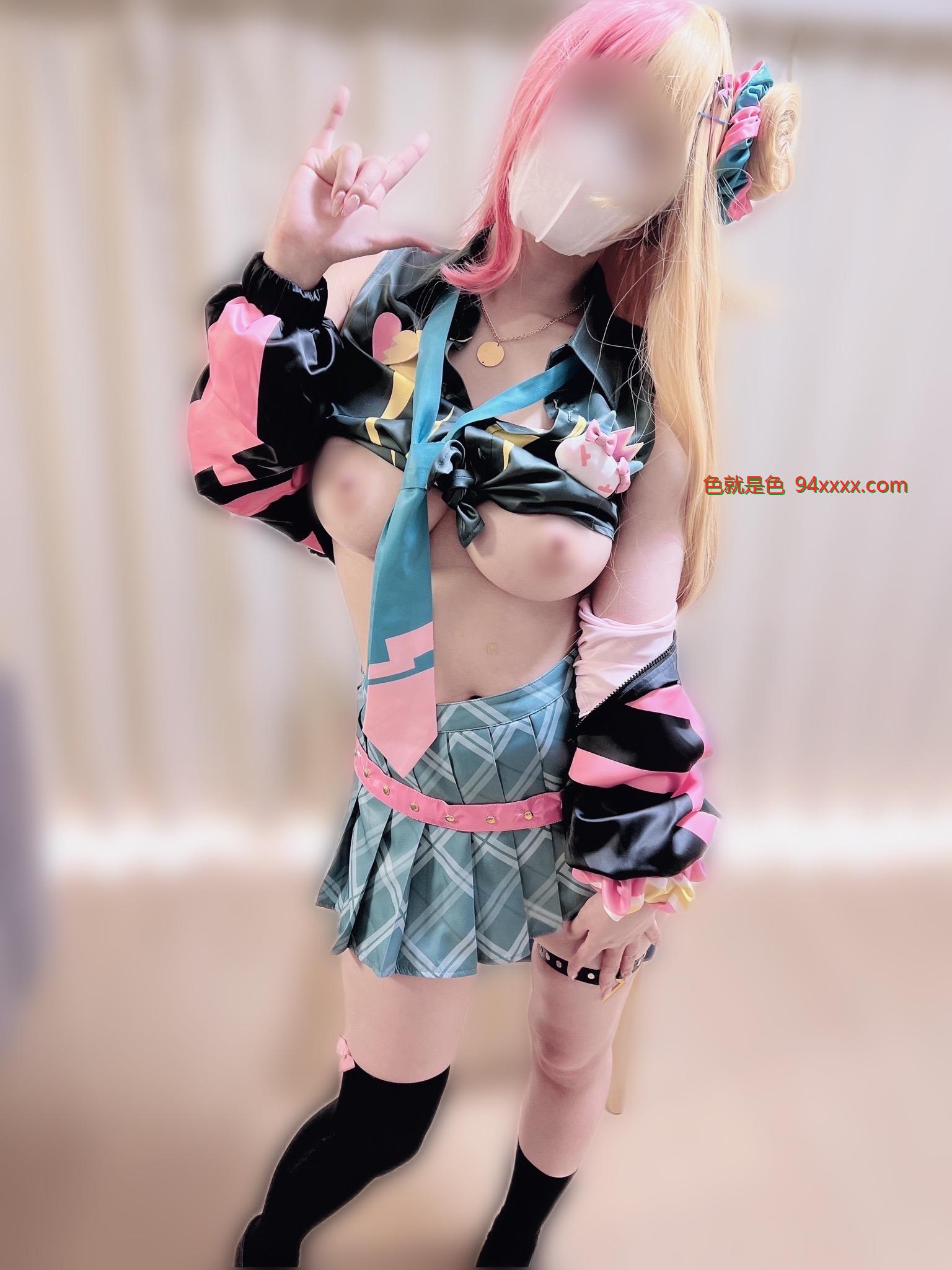 ※たわわなIcup神乳【3日間、限定販売】Vtuber虎姫コ〇カ専属Icupレイヤーおとはちゃん秘密のプライベートクイズ。童貞くん気持ち良すぎて男の潮吹きっっ
车牌号：FC2PPV4281444
