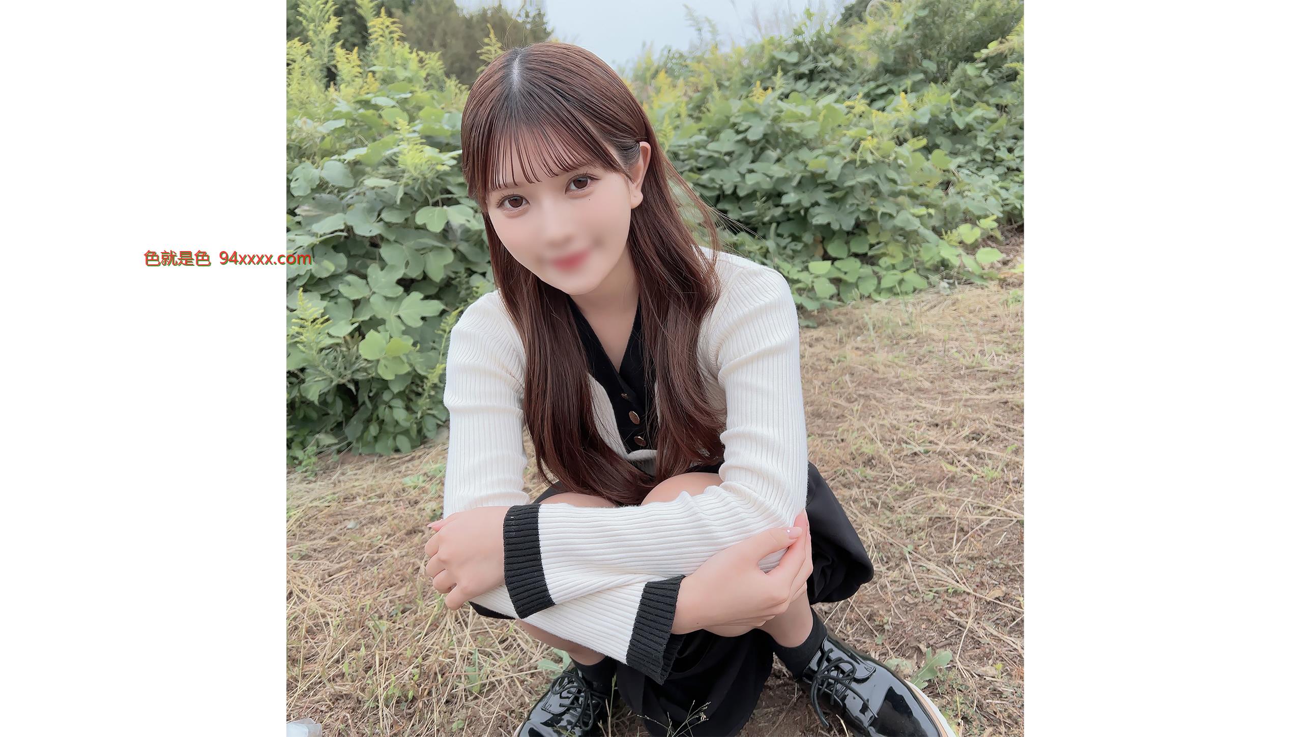 顔出し！！明日まで限定！！某有名女学院を卒業し、その美貌が故に苦労を知らずに育った世間知らずのお嬢様・・・大自然の中で快楽に溺れ絶頂を繰り返す美女に生中出し！！〜もう一つのストーリー〜
车牌号：FC2PPV4239268