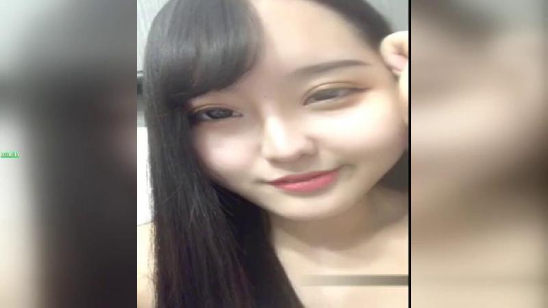 小姐姐平台漂亮美女美腻子收费大秀颜值高身材好自慰插穴很是诱惑