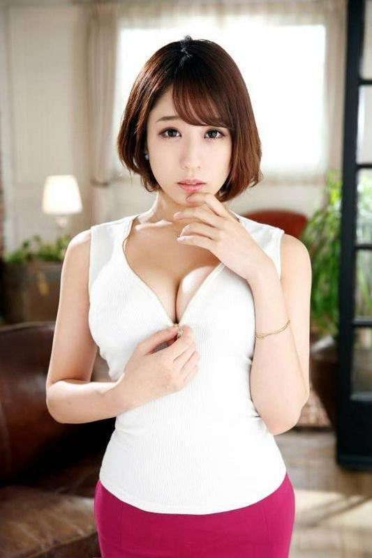 ジュエリー贩売员须藤野乃花ちゃん28歳ラグジュTV1033