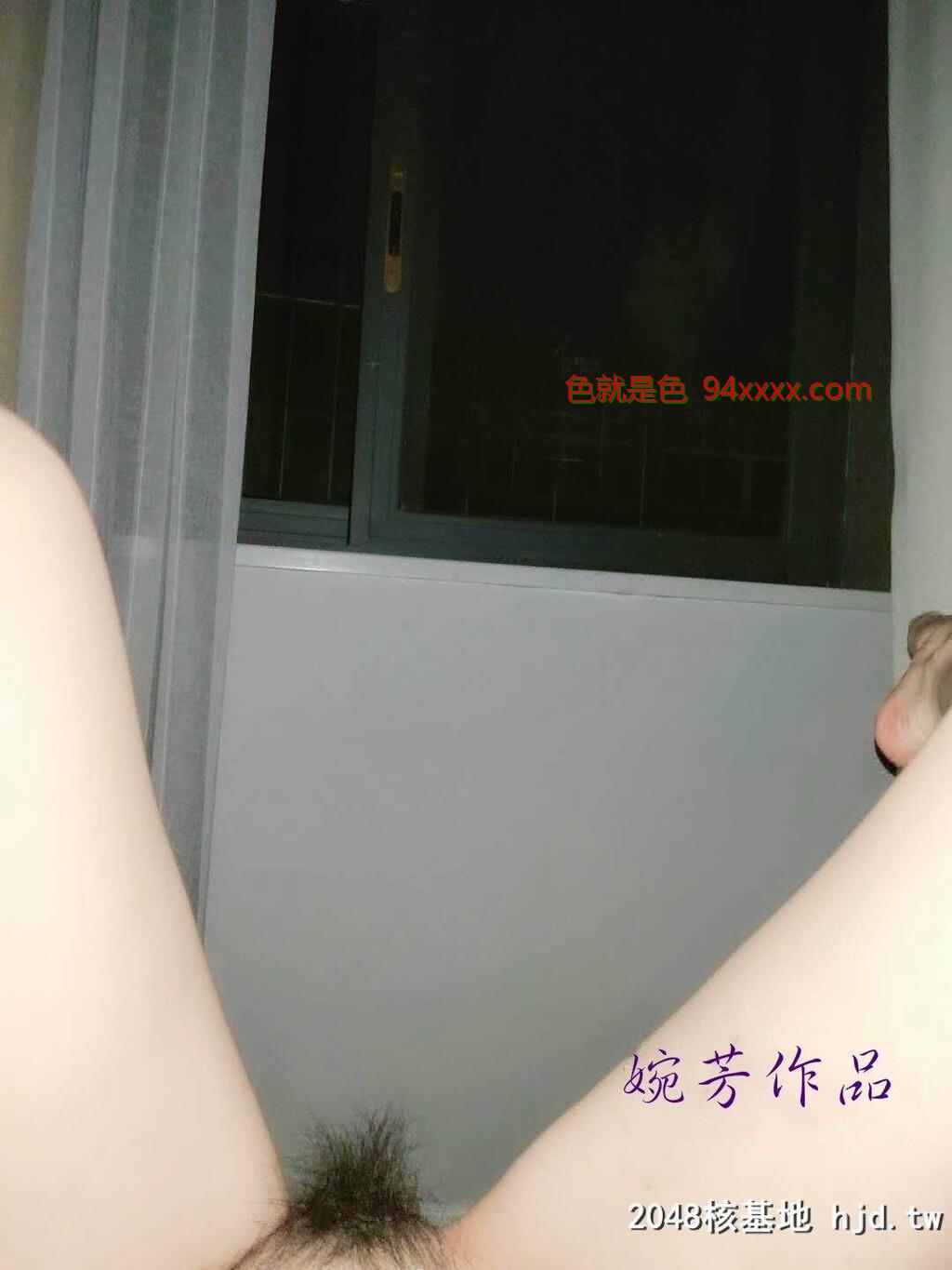 发情女孩小穴一摸就湿透了[26P]