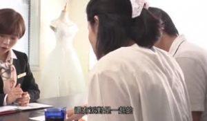 美女婚纱顾问复仇编真正持续强化侵犯中出的理由。纱仓真菜STARS-169