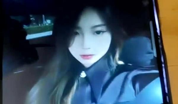 模特写真拍摄丶探花重金2000一小时，极品美乳模特，坚挺白嫩大白兔，黑丝美腿好诱惑！