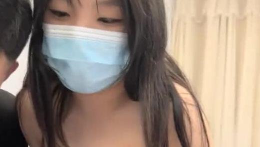 学生妹寻花，双一流大三女生，拍摄性爱赚钱，极品美乳，扑面而来的青春感，小翘臀后入淫液喷涌，叫床声销魂