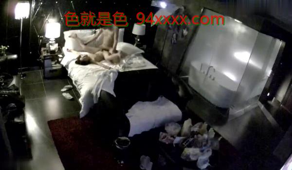 360摄像头记录男友添完狗爬式操B