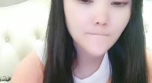 战狼壹号探花老王上场美乳白又大俏丽小姐姐风骚淫荡娇喘连连求深入