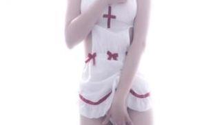 制服诱惑护士服，搔首弄姿来求草
