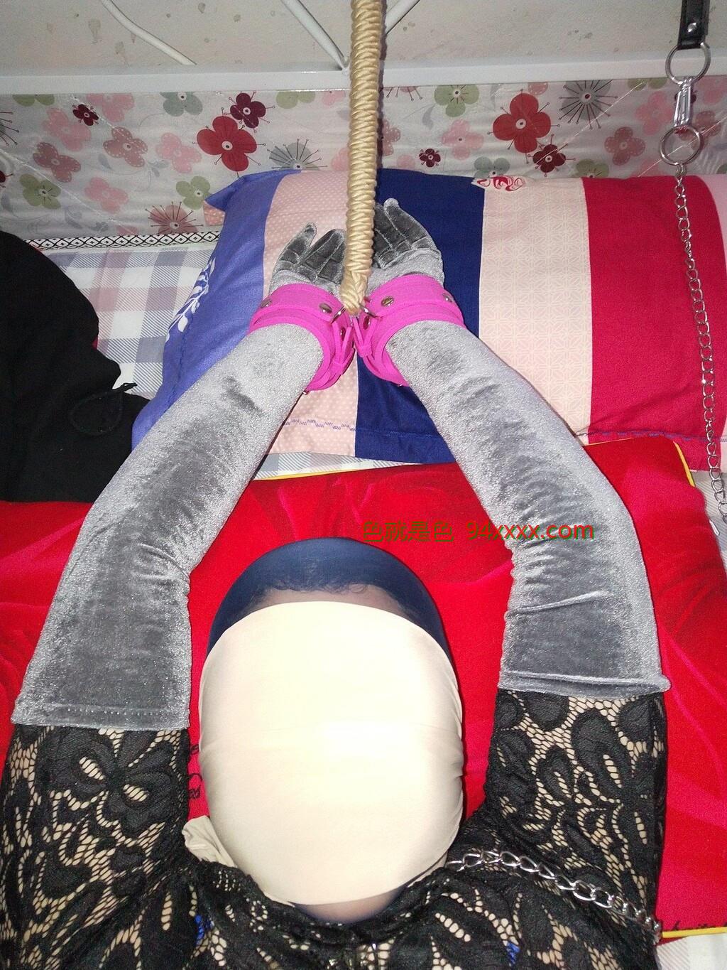 捆绑丝袜小母狗[10p]