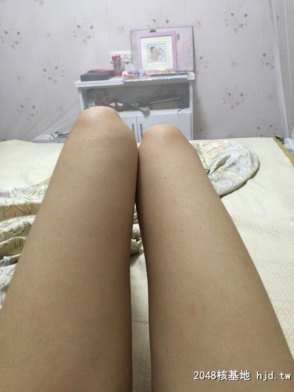 别看高档文静的女孩，其实喂了好多精液到她嘴里[17P]