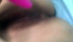 身材不错极品巨乳美女主播用乳夹夹奶子头道具扣逼自慰很是诱惑