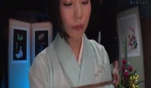 ZEAA-43美しすぎる华道家を串刺しセックス高宫菜々子第01集