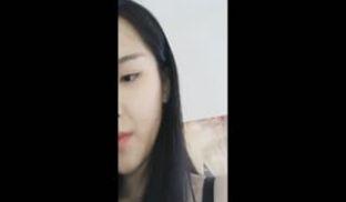 气质绝佳CG女神完美上演风骚抠B全程撸点多！