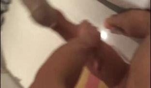 老师男朋友不在家的时候操丝袜高跟老师-1!
