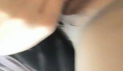颜值不错骚气妹子户外自慰秀 开裆灰丝路边椅子上拉扯跳蛋喷水还