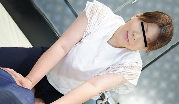 pacopacomama-041123_828-FHD-ぽっちゃりボディがドエロ过ぎる人妻访问マッサージ师 ~ 花田洋子