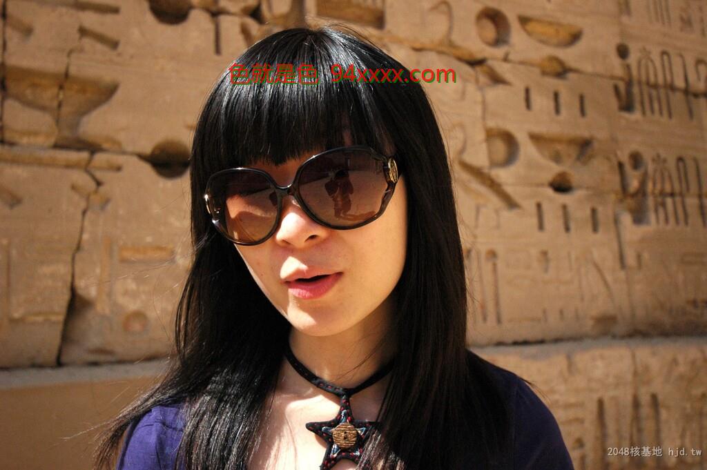 旅途中不甘寂寞的少妇［28P］