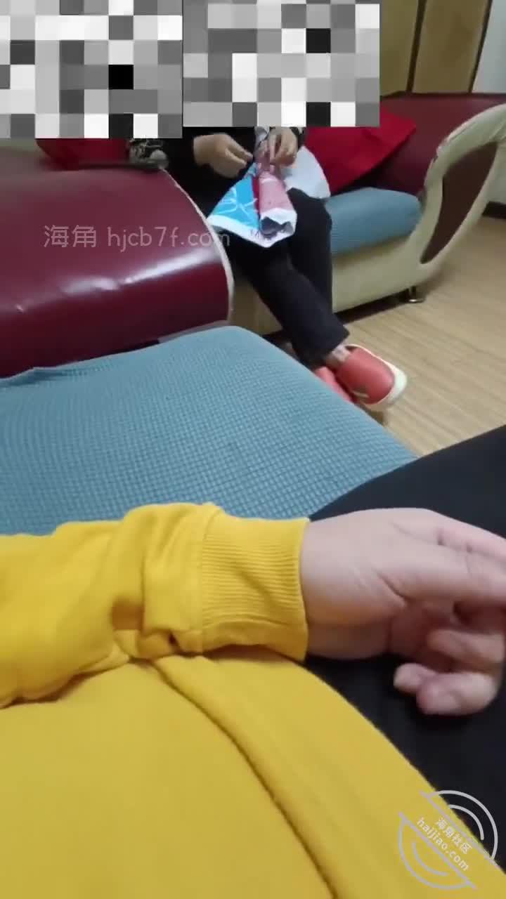 母子乱伦乱伦妈妈计划禁欲半月爆操舌吻妈妈止不住高潮[MP4/ 389M]
