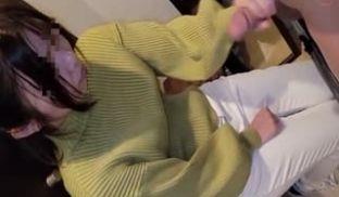 FC2PPV3200723个人美乳にクビレでポニーテールが似合う小柄な若妻、返済滞纳中に张込み捕获后、野外露出第03集