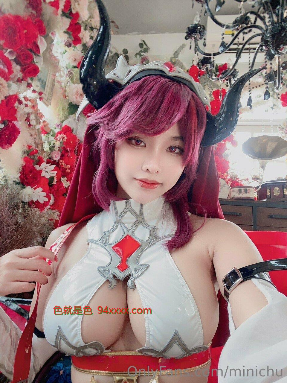宝藏步兵巨乳MINICHU–DEVILROSARIA私拍[24P]