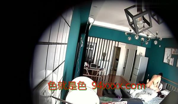 360偷拍系列-小情侣3天性爱，男的鸡巴超长得有20厘米了吧