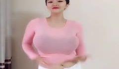 童颜巨乳晃的你头晕
