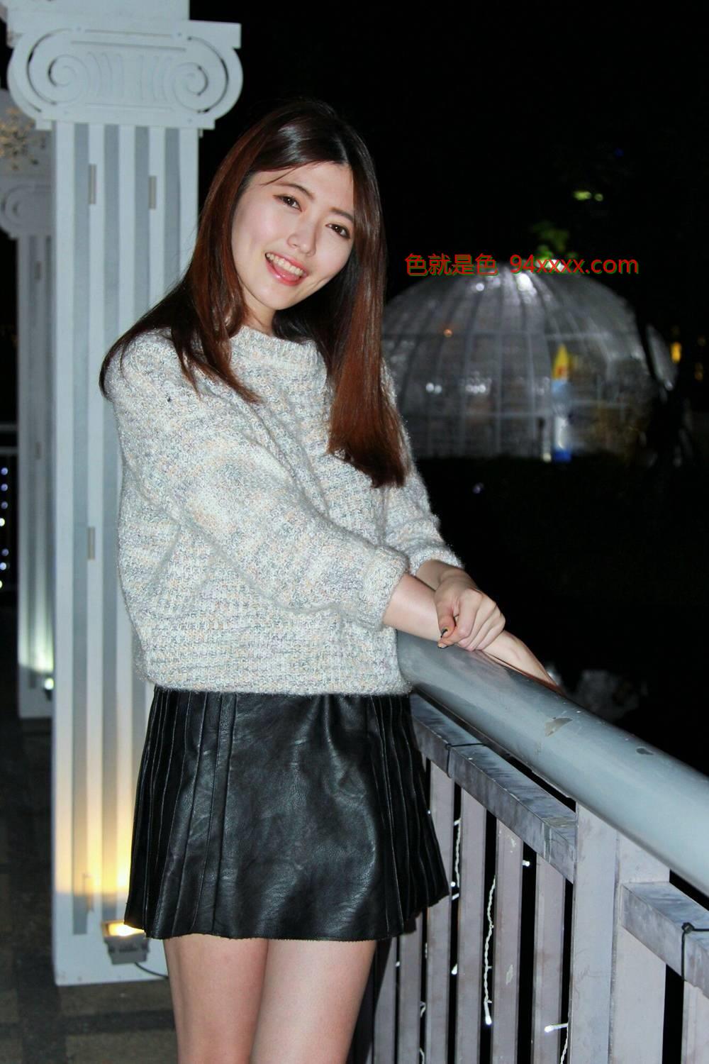 黄品瑄板桥耶诞城夜拍写真集1[42P]