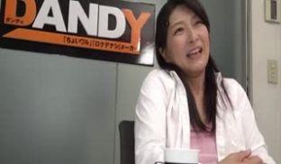 DANDY-643「台本は一行！『童贞クンのお相手をしてあげて下さい』のみ！第01集