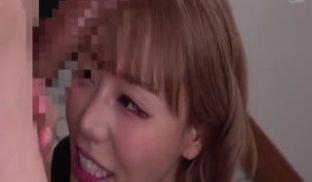 [中文字幕]GVH-500チ○ポ依存ギャル义姉さんと僕の、玄関待机で帰宅と同时の初速トップギア即尺フェラチオからの毎日ザ第02集