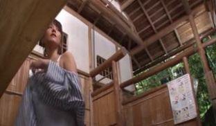 DISM-020「30歳をすぎて初めての混浴に入ってのぼせた美叔母の胸を见ながらせんず第09集