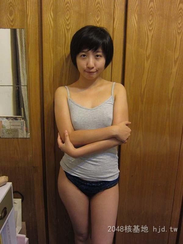 爱含雕的女孩[30P]