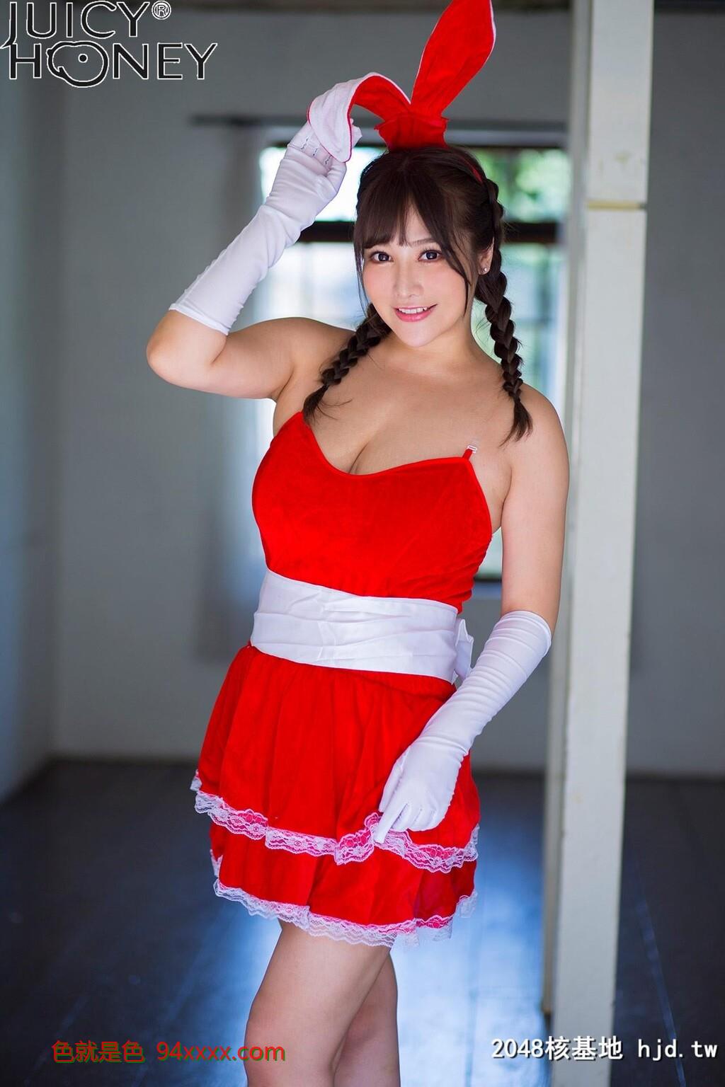益坂美亜MiaMasuzaka连动写真[100P]