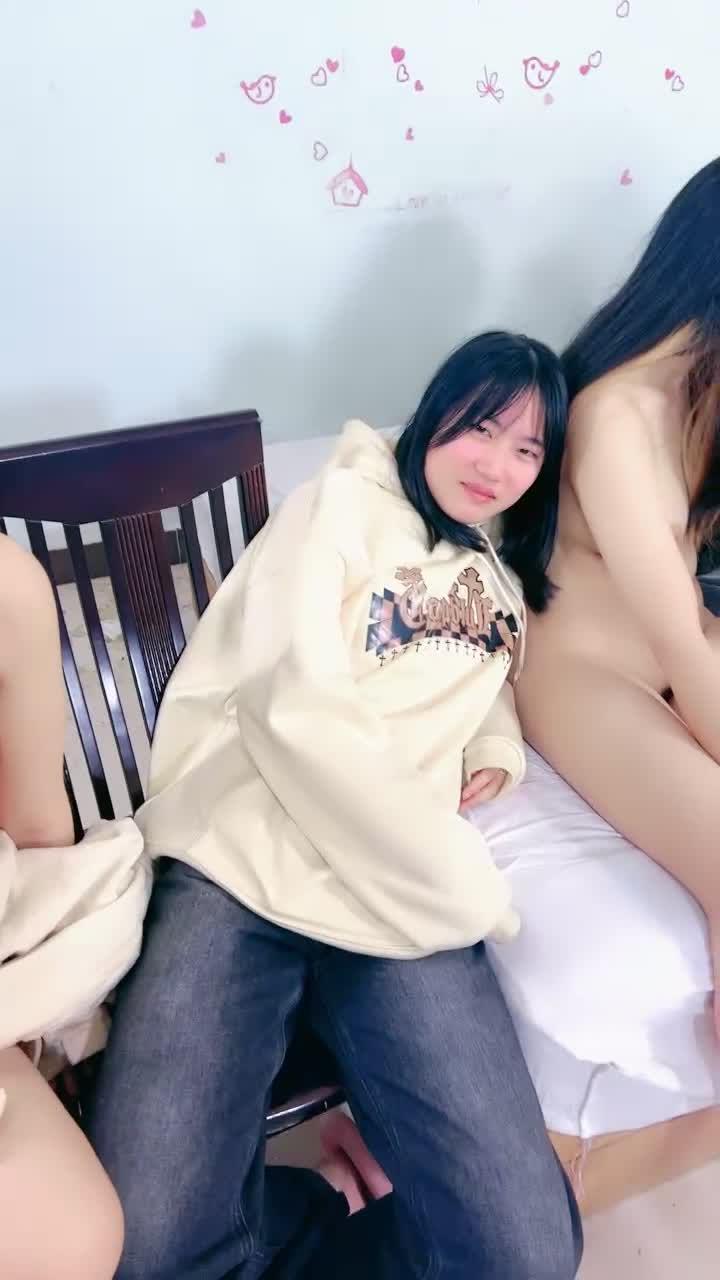 նһţһ˵˭СͲ˭׻Ѩٱοڻ[MP4
