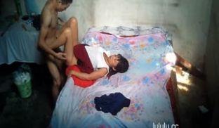 经典棚户区打工男人的天堂韵味少妇身材保养的不错很有成熟熟人的味道服务到位