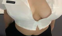 最美大学校花女神下海声音超甜美青春靓丽绝世美乳G奶~✨✨✨--一双绝世美乳又大又圆，一只手都抓不住(5)第03集