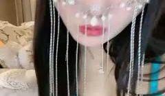 重磅！顶级绿播下海~小萧道具自慰！超迷人~精都射绝了✨✨✨--土豪大哥金钱攻势下，终于脱光20220817-020623-896第01集