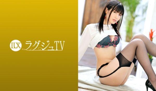 259LUXU1115 ラグジュTV 1101 人に见られる事で兴奋するM気质な美脚现役モデル。美体にローションを涂りたくられピストンの连続に恍惚の表情を浮かべイキ乱れる！..