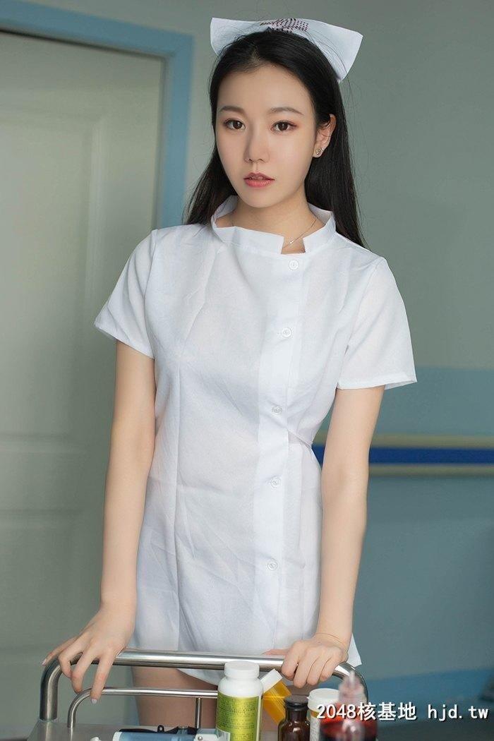 火辣娇嫩美女小护士肉丝美腿退烧治病[12P]