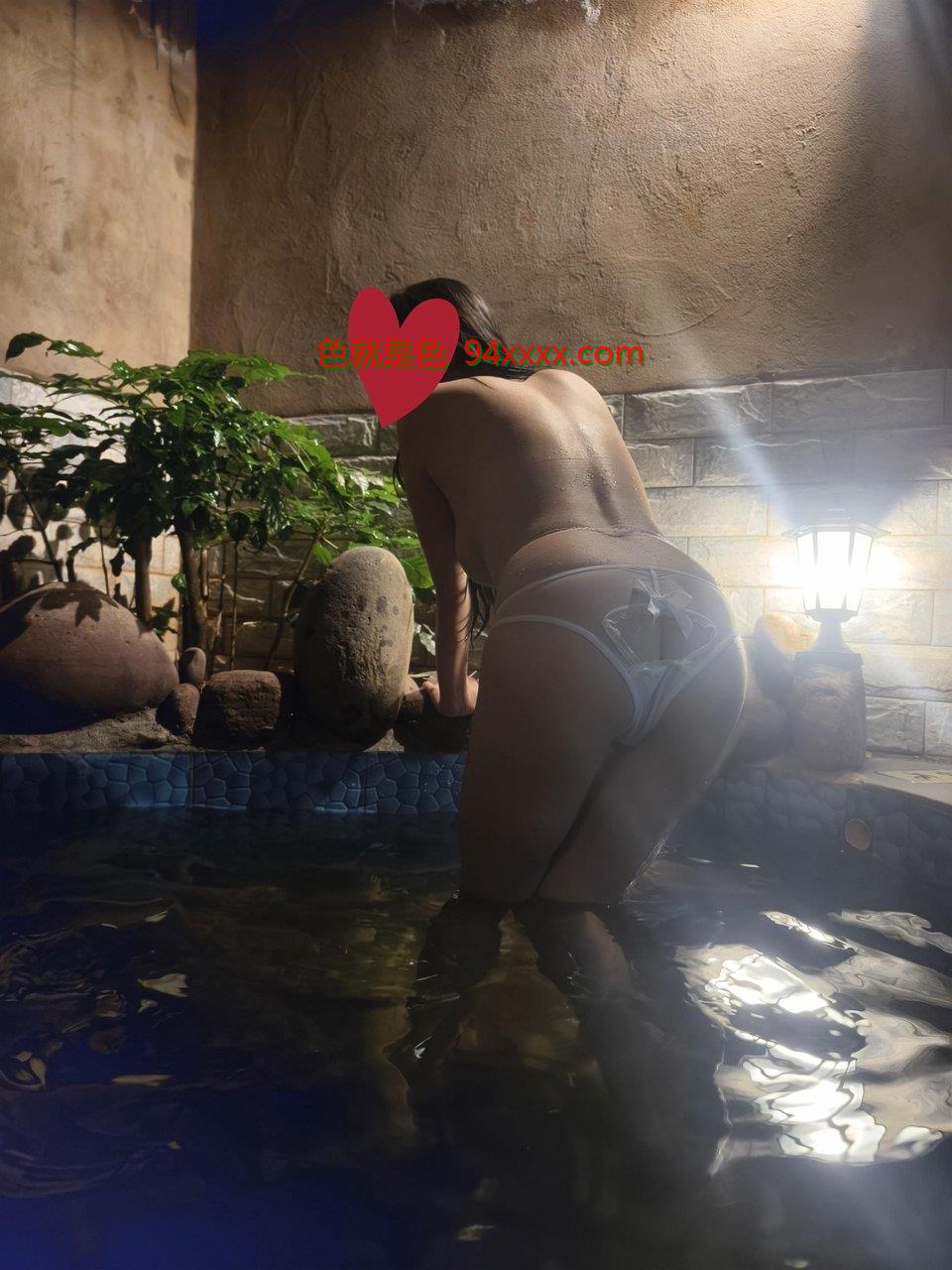 ʮ꣬ϱڳ״¶΢¶[11P]