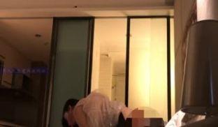 风流哥桑拿会所高价点的店内头牌女技师少数民族女人味十足风骚性感美少妇后入女上各种搞肉=棒1080P无水印原版第01集
