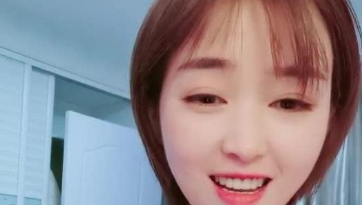 高颜值美女主播奶茶直播大秀 身材也好 搔首弄姿 揉奶揉穴