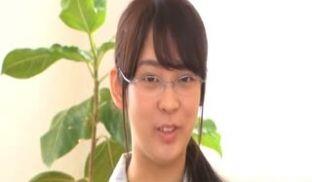 [中文字幕]KAWD-844地味で真面目なムチムチおっぱいの推定Gカップ超爆乳専门学生マグロかと思いきや子宫ガン突きされて絶顶チ●ポ堕ち！酒井奈々未第01集