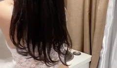 透视蕾丝吊带的小尤奈翘臀等你后入