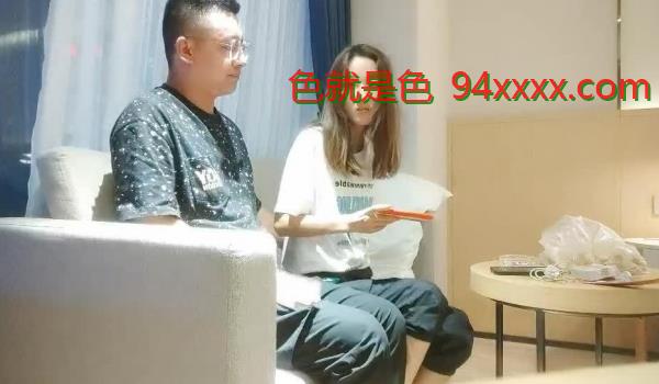 探花小米探探上勾搭的小白领 172cm 大长腿 良家妹子 吃饭聊天调情 鸳鸯浴 小骚货超会撩 精彩