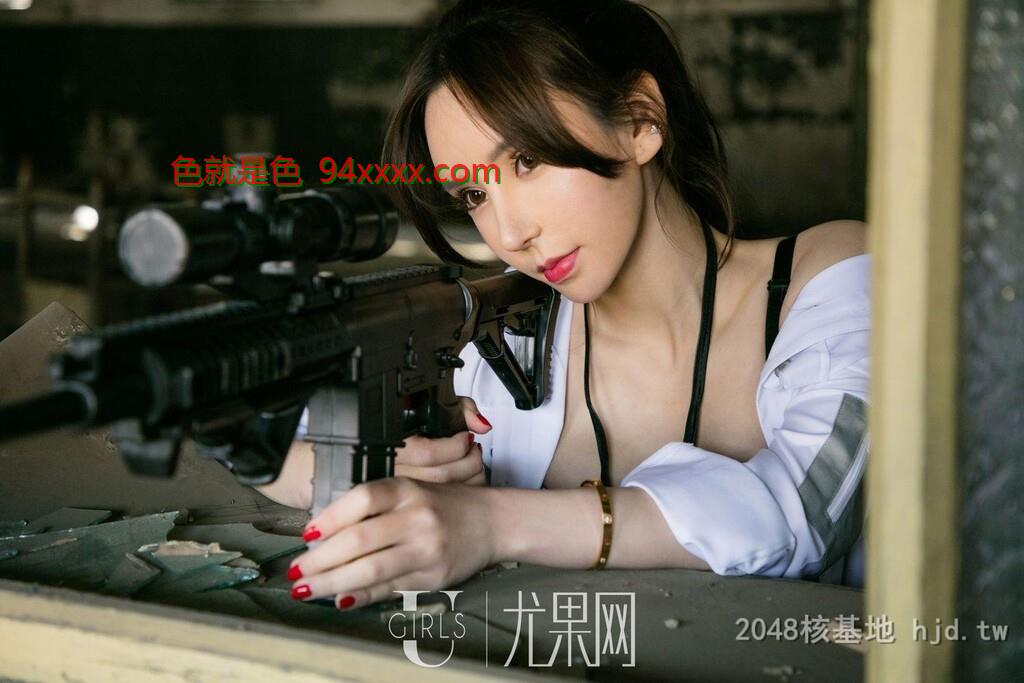 举起手来不许动[23P]