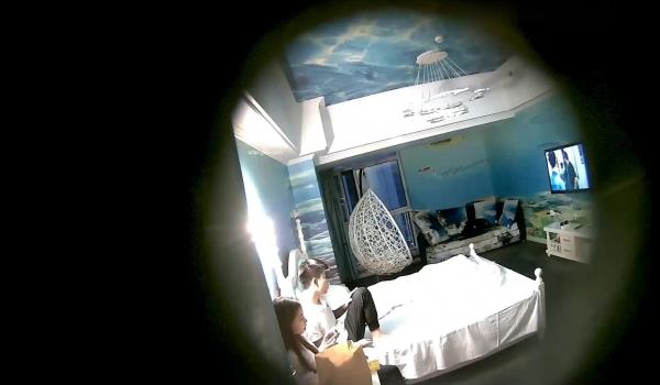 360摄像头海洋主题酒店美团外卖小哥干大胸女友
