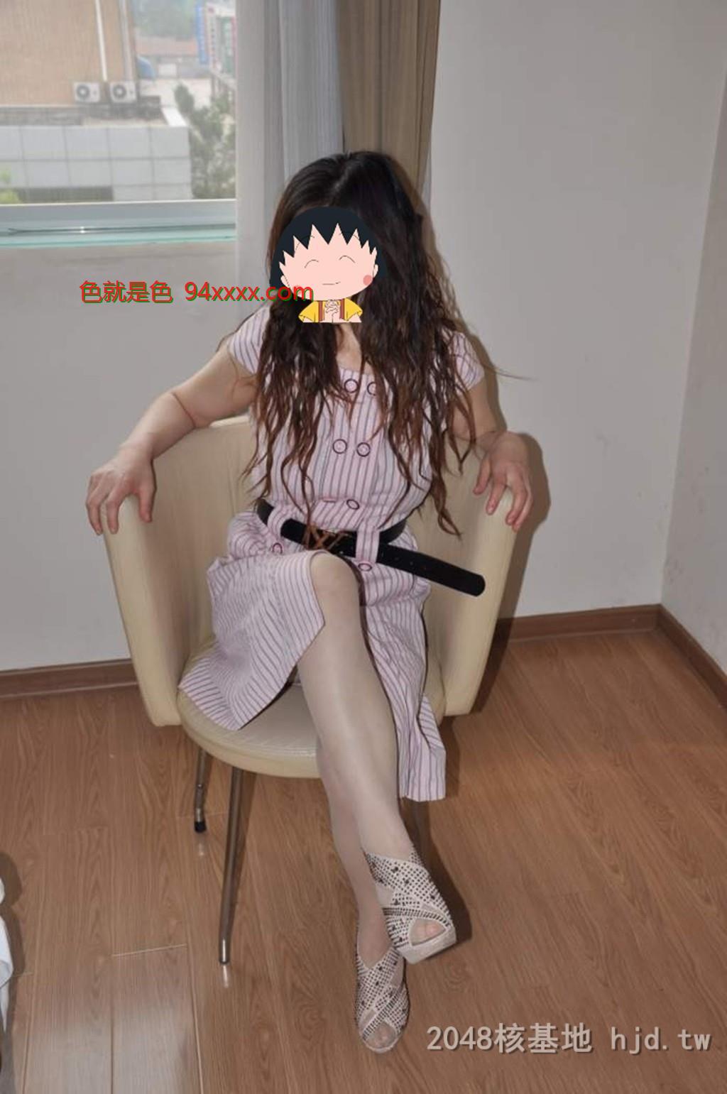 曾经经历的那些事之骚妇野外露出[20P]
