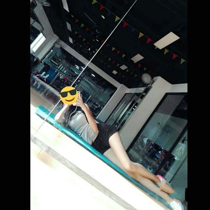 黑丝足交[14p]
